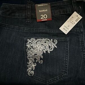 New Women's 20W Avenue stretch bootcut jeans 20 Average
